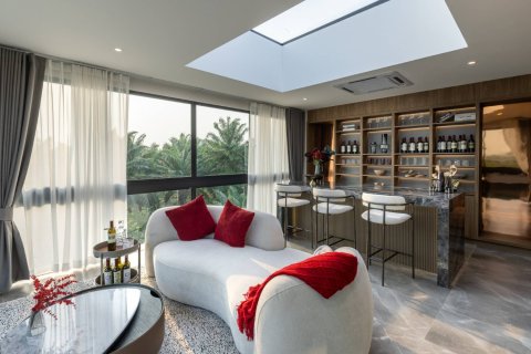 House in Pattaya, Thailand 6 bedrooms № 180569 - photo 8