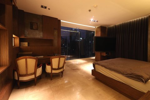 Penthouse in Bangkok, Thailand 4 bedrooms № 180572 - photo 25