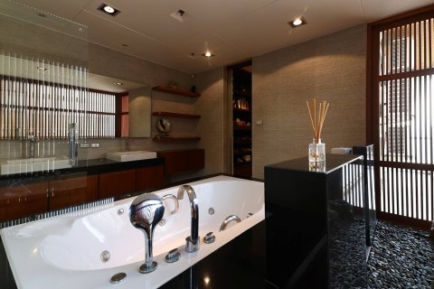 Penthouse in Bangkok, Thailand 4 bedrooms № 180572 - photo 28
