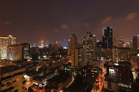 Penthouse in Bangkok, Thailand 4 bedrooms № 180572 - photo 4