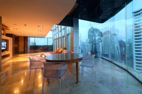 Penthouse in Bangkok, Thailand 4 bedrooms № 180572 - photo 13