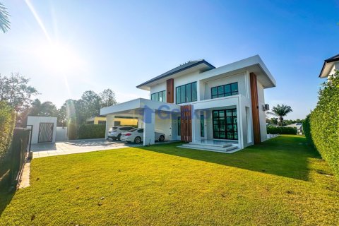 บ้านในพัทยา, ประเทศไทย 4 ห้องนอน № 196357 - รูปถ่าย 3
