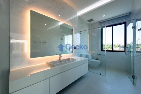 บ้านในพัทยา, ประเทศไทย 4 ห้องนอน № 196357 - รูปถ่าย 23