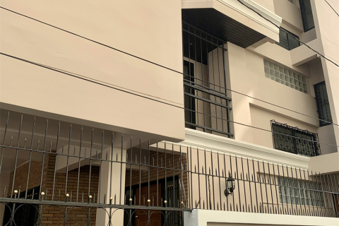 Townhouse in Bangkok, Thailand 8 bedrooms № 190467 - photo 10