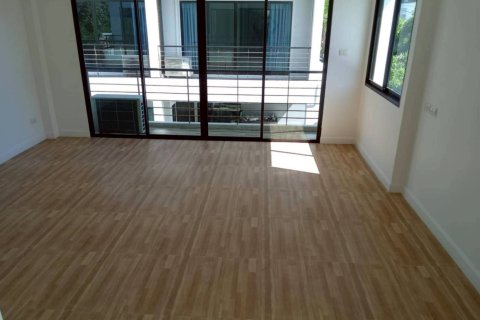 Maison à Prawet, Bangkok, Thaïlande 4 chambres № 151492 - photo 4