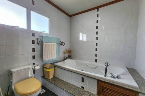 Вилла в Паттайе, Таиланд с 3 спальнями  № 151494 - фото 27