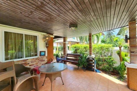 Вилла в Паттайе, Таиланд с 3 спальнями  № 151494 - фото 4