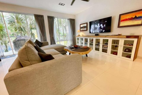 Кондоминиум с 3 спальнями в Кату, Таиланд № 151493 - фото 2