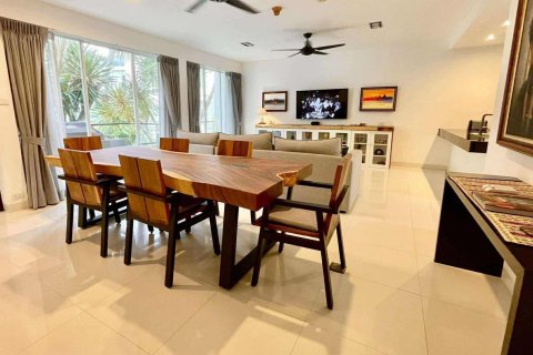 Кондоминиум с 3 спальнями в Кату, Таиланд № 151493 - фото 9