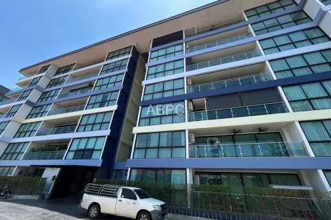 Condominio de 2 dormitorios en Pattaya, Tailandia № 211941 - foto 2