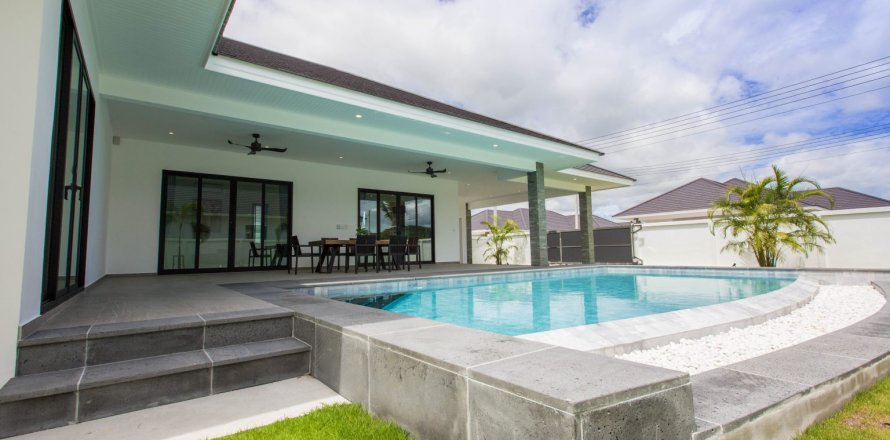 Villa à Hua Hin, Thaïlande 3 chambres № 169726