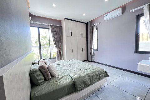 Villa in Pattaya, Thailand 3 bedrooms № 159895 - photo 10