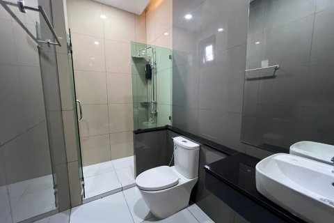 Villa in Pattaya, Thailand 3 bedrooms № 159895 - photo 11