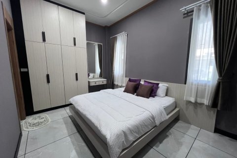 Villa in Pattaya, Thailand 3 bedrooms № 159895 - photo 14