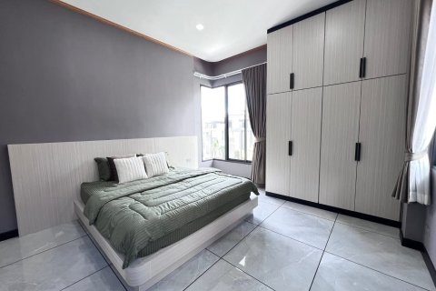 Villa in Pattaya, Thailand 3 bedrooms № 159895 - photo 12
