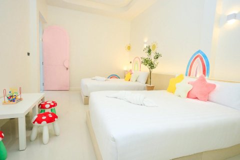 Villa in Pattaya, Thailand 9 bedrooms № 159899 - photo 23