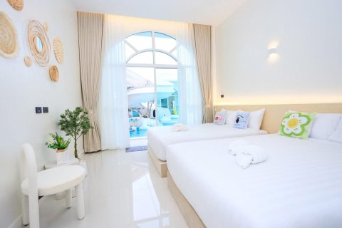 Villa in Pattaya, Thailand 9 bedrooms № 159899 - photo 9