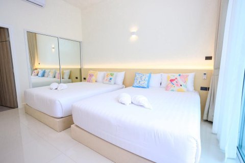 Villa in Pattaya, Thailand 9 bedrooms № 159899 - photo 8