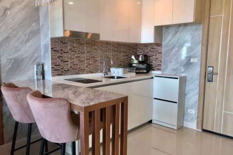 Студия в кондо в Паттайе, Таиланд № 145717 - фото 8