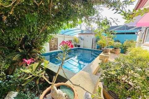 Дом в Хуа Хине, Таиланд с 3 спальнями  № 152122 - фото 1