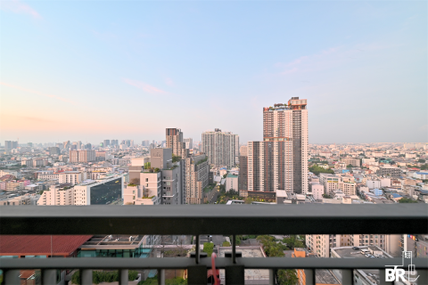 Condo in Bangkok, Thailand, 1 bedroom  № 185209 - photo 6