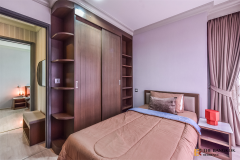 Condo in Bangkok, Thailand, 2 bedrooms  № 185210 - photo 4