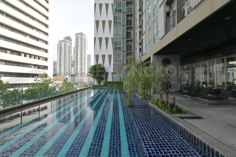 Condo in Bangkok, Thailand, 2 bedrooms  № 185208 - photo 7
