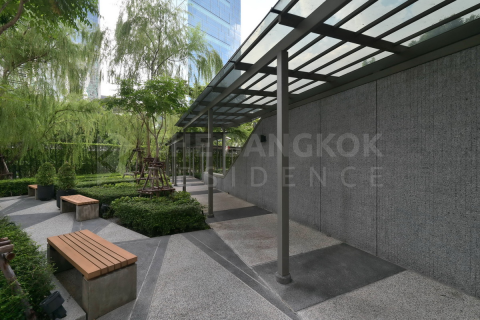 Condo in Bangkok, Thailand, 2 bedrooms  № 185208 - photo 5