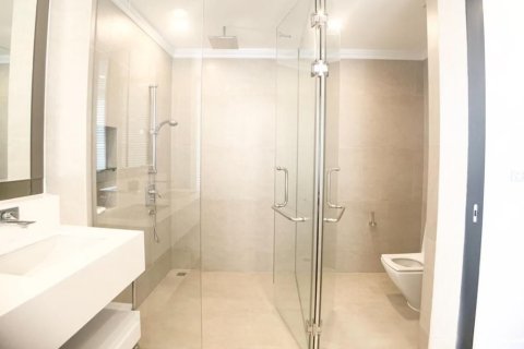 Maison à Watthana, Bangkok, Thaïlande 3 chambres № 156200 - photo 10