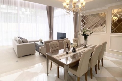 Maison à Watthana, Bangkok, Thaïlande 3 chambres № 156200 - photo 2