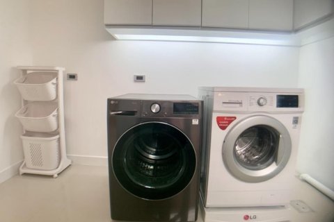 Maison à Watthana, Bangkok, Thaïlande 3 chambres № 156200 - photo 24