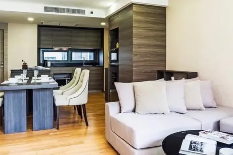 Condo in Pathum Wan, Bangkok, Thailand, 2 bedrooms  № 156201 - photo 2