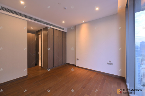 Condo in Bangkok, Thailand, 3 bedrooms  № 186401 - photo 3