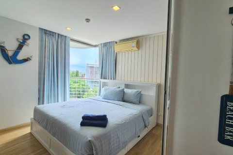 Condo in Cha-am, Thailand, 2 bedrooms № 159308 - photo 4