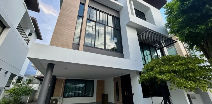 House in Bueng Kum, Bangkok, Thailand 4 bedrooms № 159307