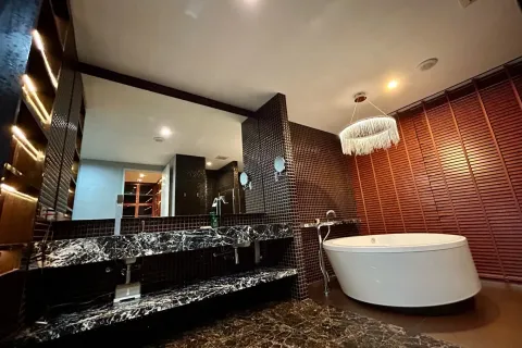 House in Bueng Kum, Bangkok, Thailand 4 bedrooms № 159307 - photo 21