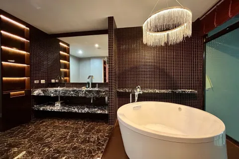 House in Bueng Kum, Bangkok, Thailand 4 bedrooms № 159307 - photo 5