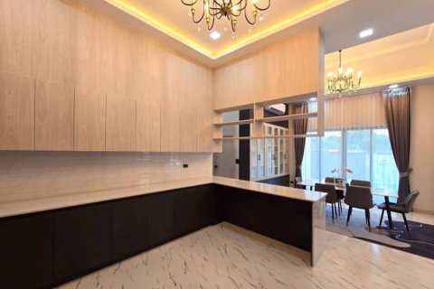 House in Pattaya, Thailand 3 bedrooms № 157777 - photo 11