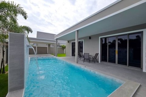 House in Pattaya, Thailand 3 bedrooms № 157777 - photo 18