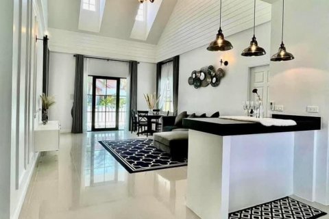 House in Pattaya, Thailand 3 bedrooms № 157774 - photo 9