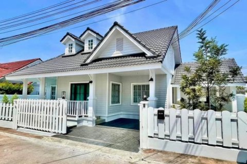 House in Pattaya, Thailand 3 bedrooms № 157774 - photo 8