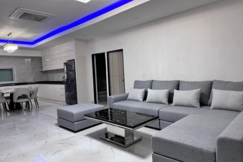 House in Pattaya, Thailand 4 bedrooms № 157772 - photo 4