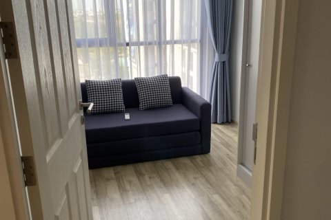 Condo in Lat Phrao, Bangkok, Thailand, 2 bedrooms № 138705 - photo 8