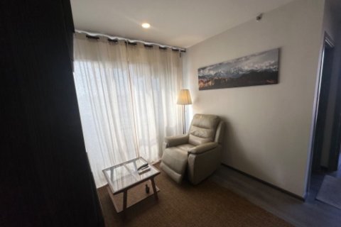 Condo à Bang Kapi, Bangkok, Thaïlande, 2 chambres  № 147279 - photo 2