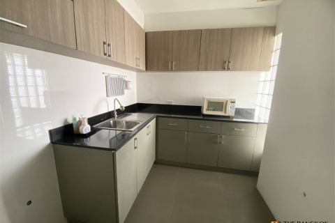 House in Bangkok, Thailand 5 bedrooms № 189493 - photo 9