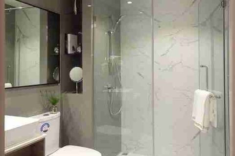 Condo in Bangkok, Thailand, 2 bedrooms  № 183232 - photo 7