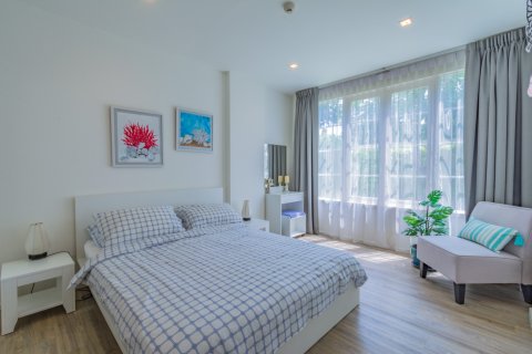 Condo in Hua Hin, Thailand, 2 bedrooms  № 168522 - photo 12