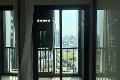 Студия в кондо в Патхум Ване, Бангкок, Таиланд № 160871 - фото 3