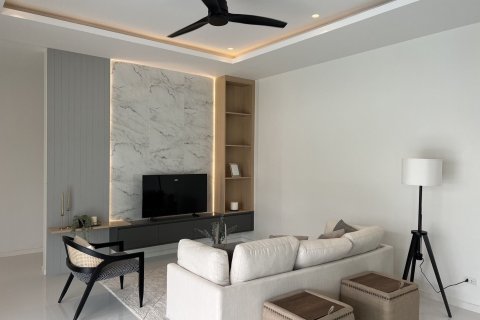 Villa in Hua Hin, Thailand 3 bedrooms № 160874 - photo 3
