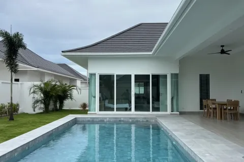 Villa in Hua Hin, Thailand 3 bedrooms № 160874 - photo 10